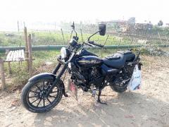 Bajaj Avenger Street 150